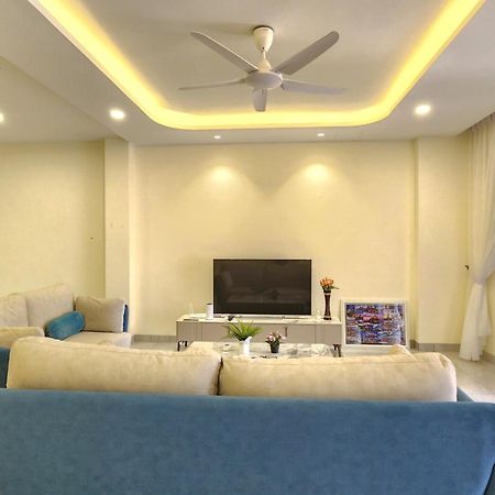 La Belle Maison 12 @ Gurney Kelawai/Pulau Tikus/Georgetown Экстерьер фото